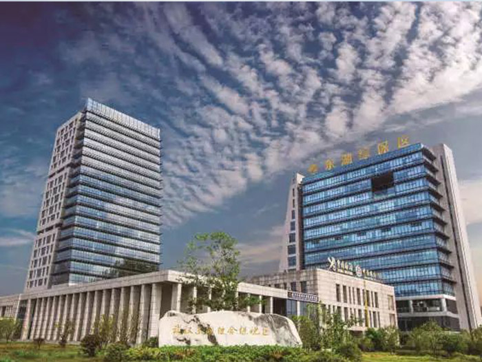 东湖保税区住宅楼-武汉泡沫玻璃板工程